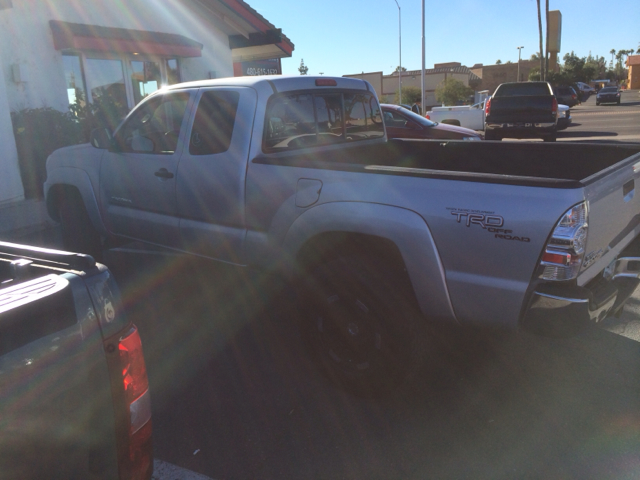 2005 Toyota Tacoma 4dr Sdn Auto SE PZEV