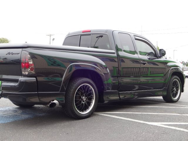 2006 Toyota Tacoma C300 Luxury Sedan