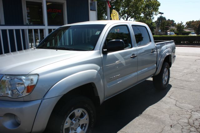 2006 Toyota Tacoma Z28 LOW Miles