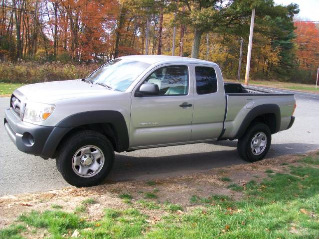 2006 Toyota Tacoma Base