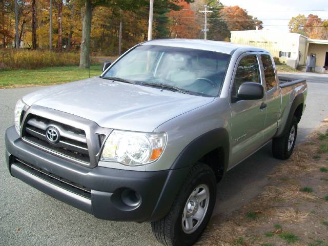 2006 Toyota Tacoma Base