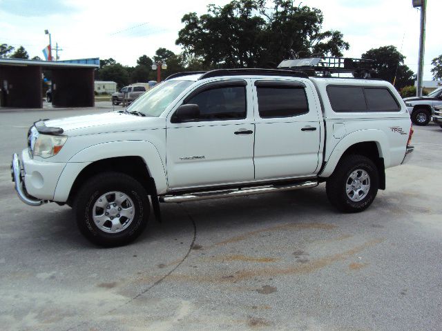 2006 Toyota Tacoma Z28 LOW Miles