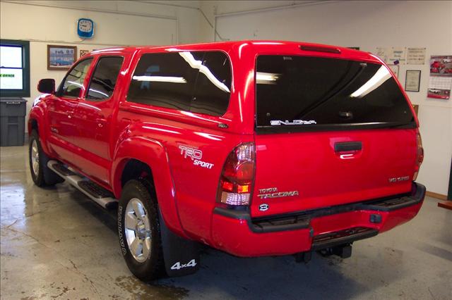 2006 Toyota Tacoma C300 Luxury Sedan