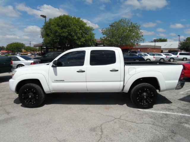 2006 Toyota Tacoma Z28 LOW Miles