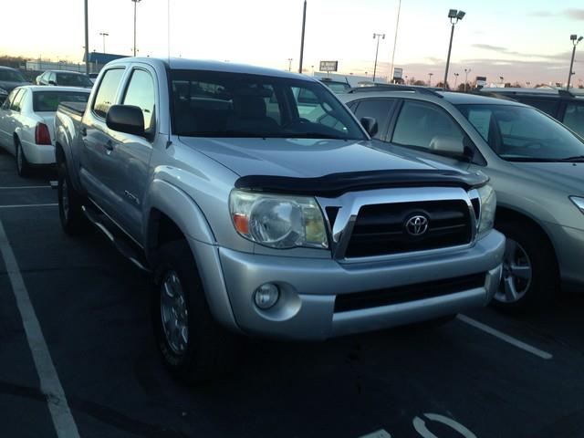 2006 Toyota Tacoma XLT 2WD