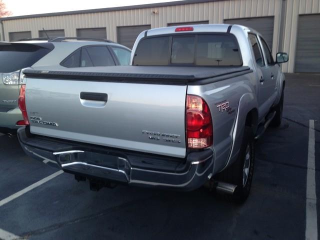 2006 Toyota Tacoma XLT 2WD