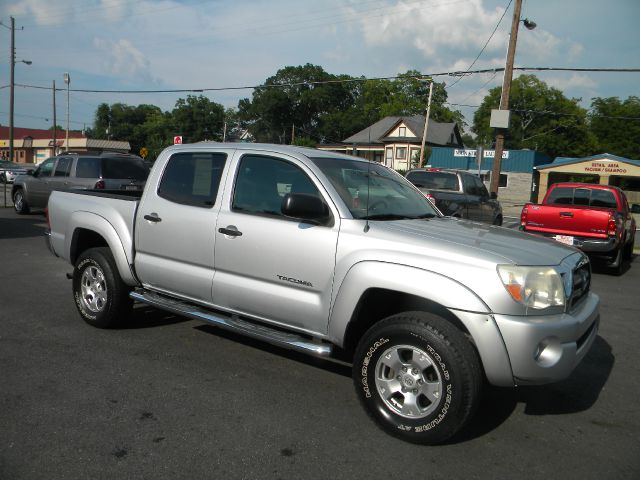 2006 Toyota Tacoma Z28 LOW Miles