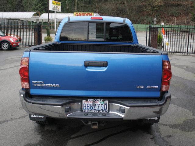 2006 Toyota Tacoma SLT 25