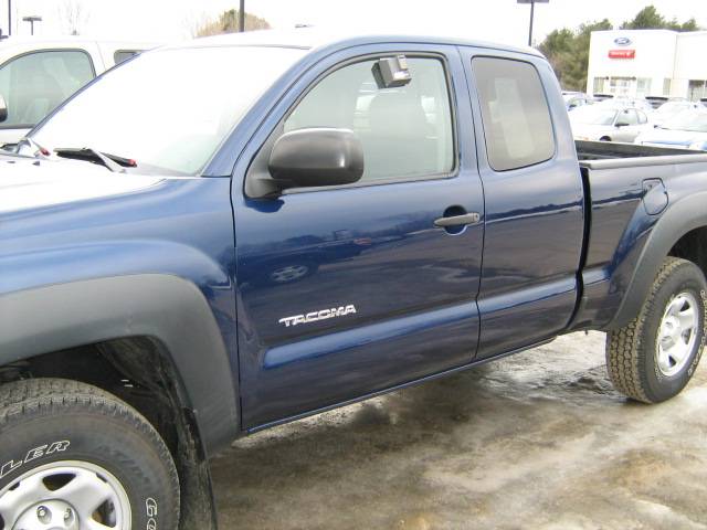 2006 Toyota Tacoma Base