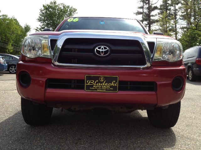 2006 Toyota Tacoma Ext Cab - 4x4 LT At Brookv