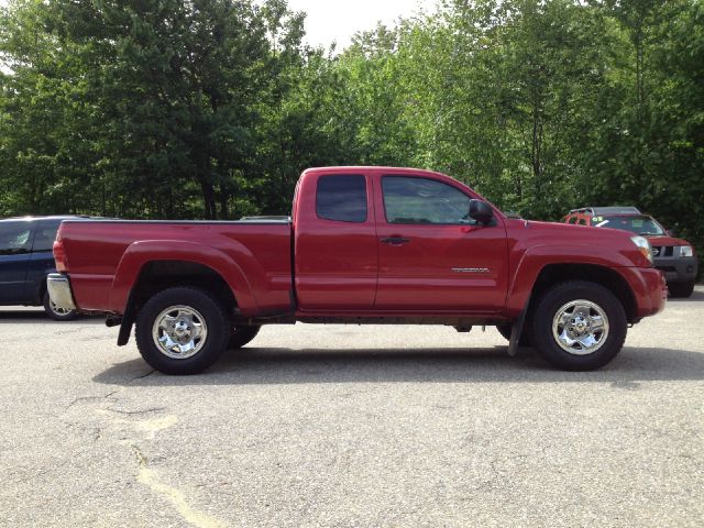 2006 Toyota Tacoma Ext Cab - 4x4 LT At Brookv