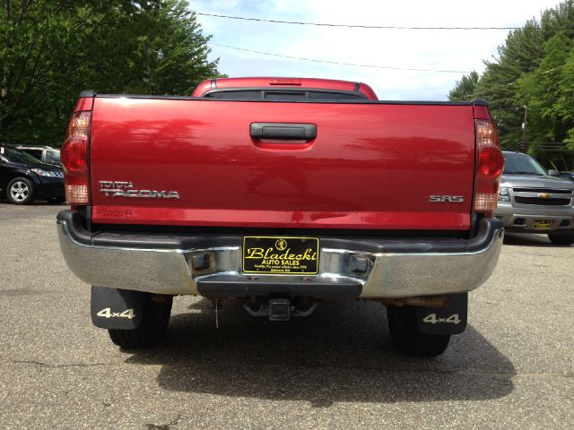 2006 Toyota Tacoma Ext Cab - 4x4 LT At Brookv