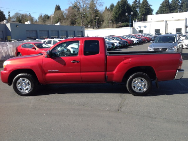 2006 Toyota Tacoma Base