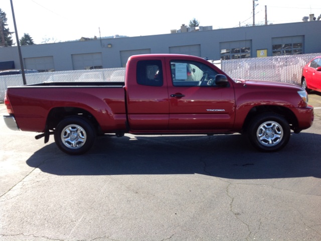 2006 Toyota Tacoma Base