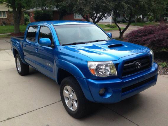 2006 Toyota Tacoma Z28 LOW Miles