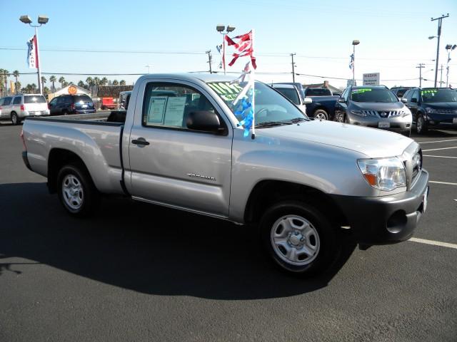 2006 Toyota Tacoma Beige/ Eddie Bauer