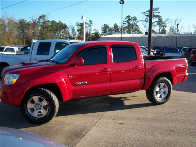 2006 Toyota Tacoma Base