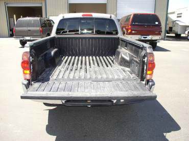 2006 Toyota Tacoma SE W/dvd