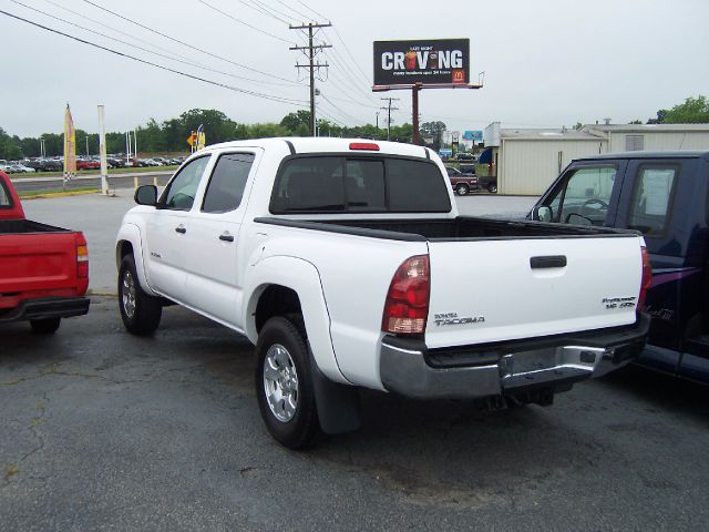 2006 Toyota Tacoma C300 Sport