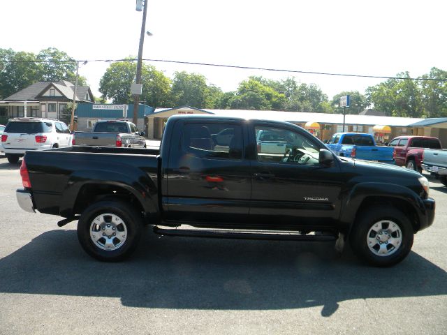 2006 Toyota Tacoma Ext Cab - 4x4 LT At Brookv