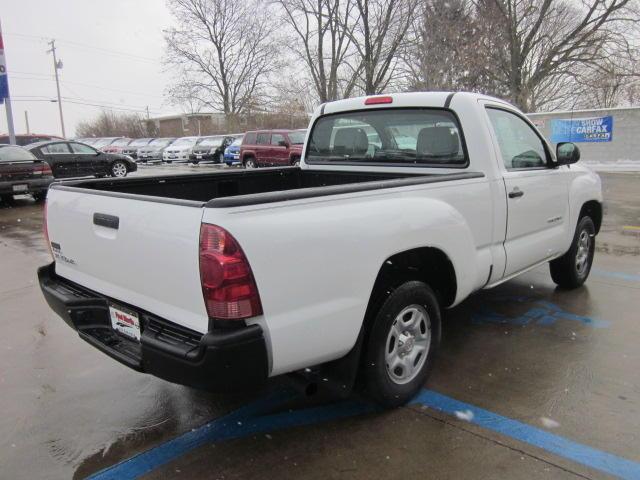 2006 Toyota Tacoma 4dr Sdn GS