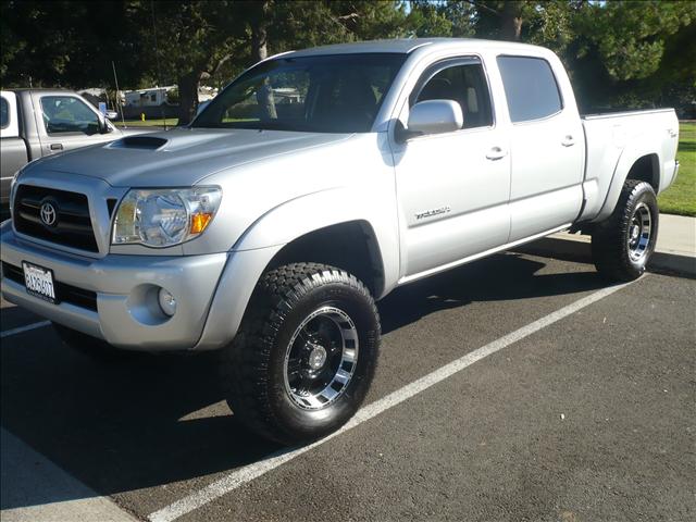 2006 Toyota Tacoma XLT 2WD