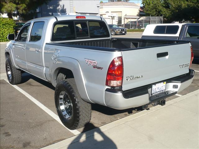 2006 Toyota Tacoma XLT 2WD