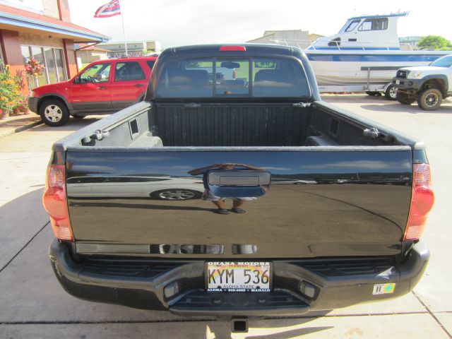 2006 Toyota Tacoma Ext Cab - 4x4 LT At Brookv