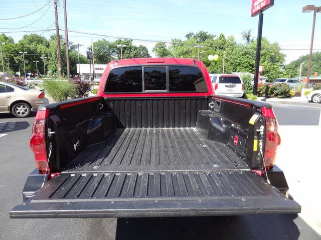 2006 Toyota Tacoma 1500 Xcab Sbox 318 5spd 4x4