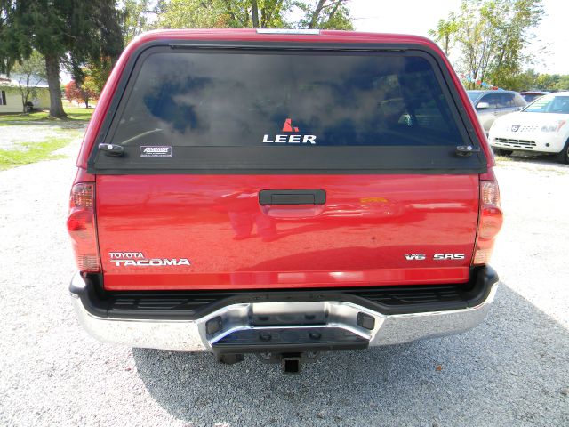 2006 Toyota Tacoma LT1 Sedan