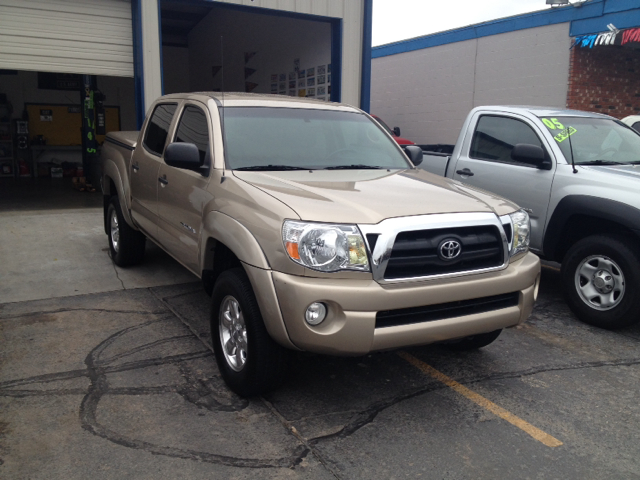 2007 Toyota Tacoma Z28 LOW Miles