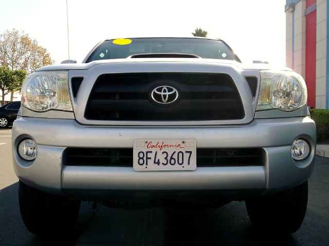 2007 Toyota Tacoma GXE 4 Door Sedan