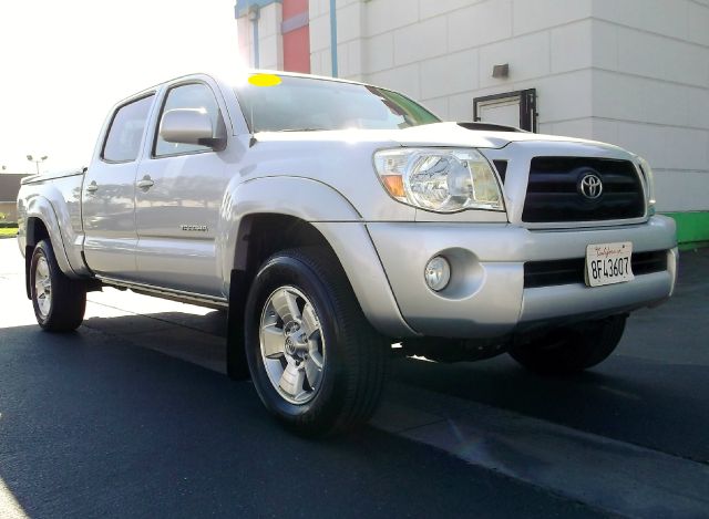 2007 Toyota Tacoma GXE 4 Door Sedan