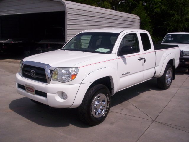 2007 Toyota Tacoma Dodge