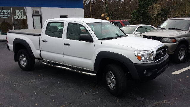 2007 Toyota Tacoma 2011 Kia SX