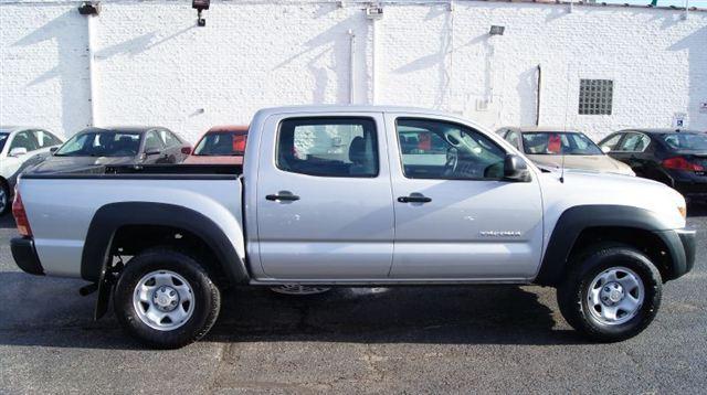 2007 Toyota Tacoma C300 Luxury Sedan