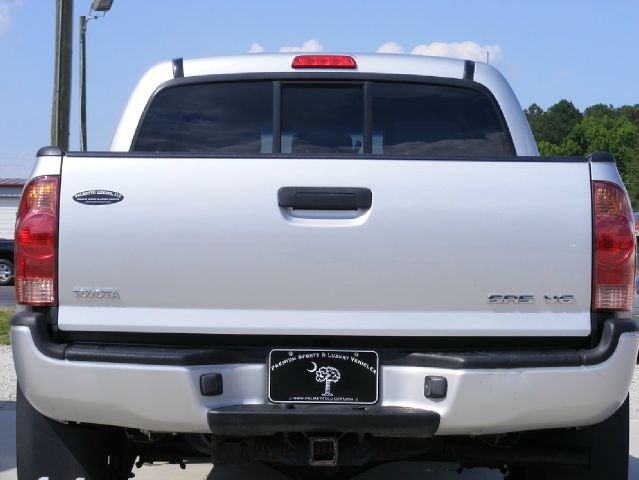 2007 Toyota Tacoma Ext Cab - 4x4 LT At Brookv