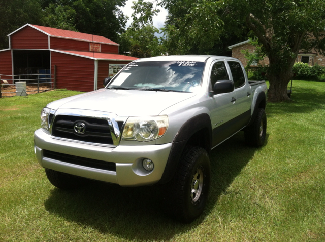 2007 Toyota Tacoma Z28 LOW Miles