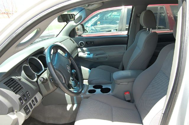 2007 Toyota Tacoma LT1 Sedan