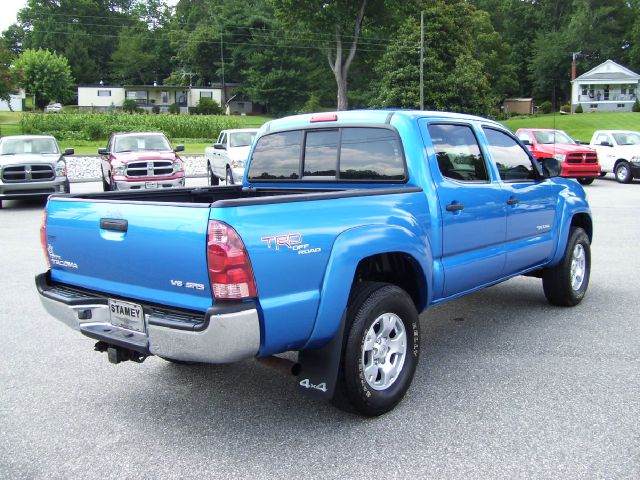 2007 Toyota Tacoma Ext Cab - 4x4 LT At Brookv