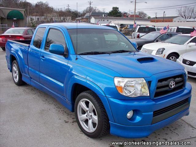 2007 Toyota Tacoma C300 Luxury Sedan