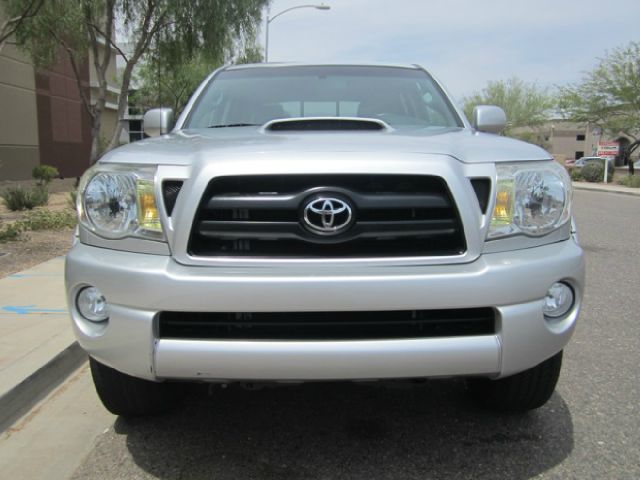 2007 Toyota Tacoma 2011 Kia SX