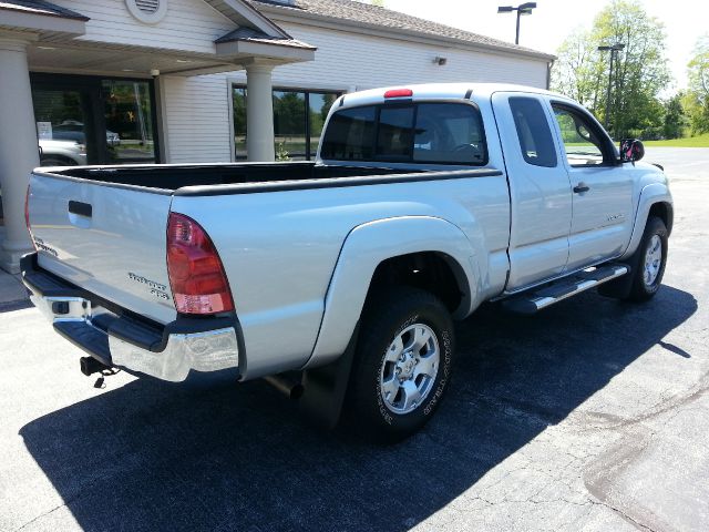 2007 Toyota Tacoma Z24 Sport Coupelow Miles