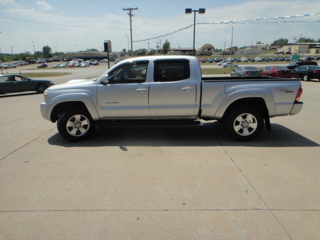 2007 Toyota Tacoma Calais Coupe