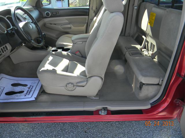 2007 Toyota Tacoma Ext Cab - 4x4 LT At Brookv