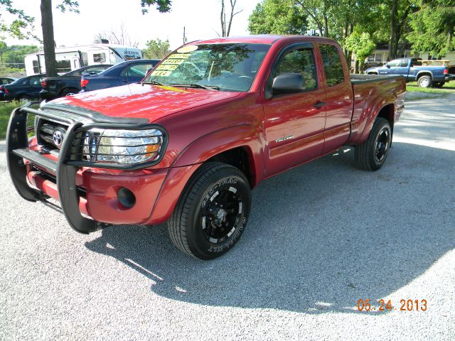 2007 Toyota Tacoma Ext Cab - 4x4 LT At Brookv