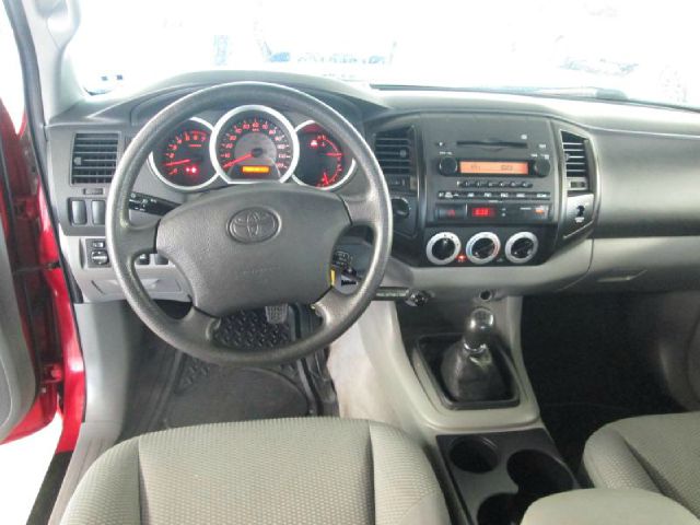 2007 Toyota Tacoma Ext Cab - 4x4 LT At Brookv