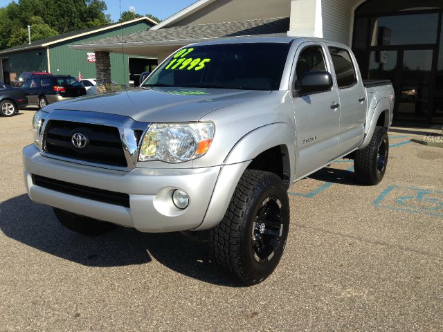 2007 Toyota Tacoma Ext Cab - 4x4 LT At Brookv