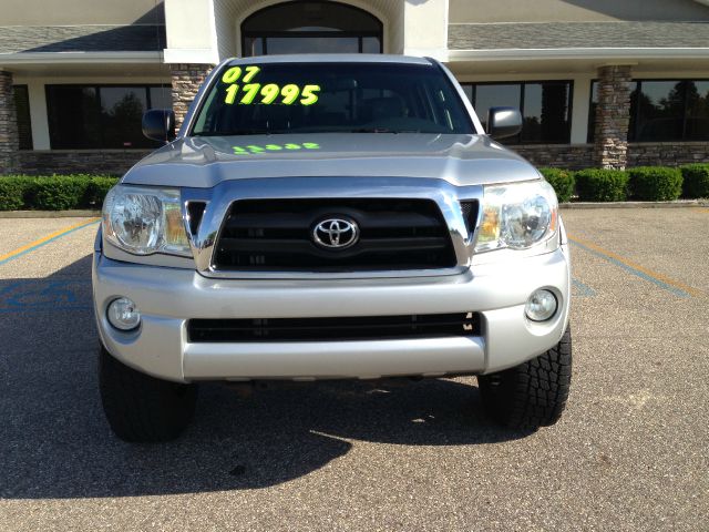 2007 Toyota Tacoma Ext Cab - 4x4 LT At Brookv