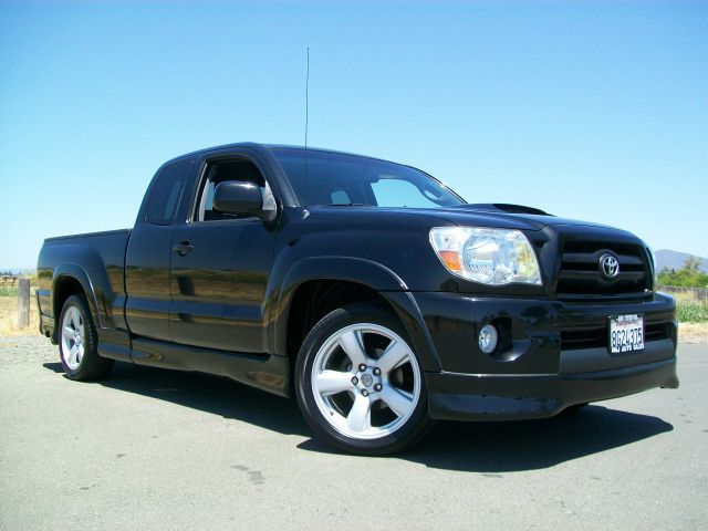 2007 Toyota Tacoma C300 Luxury Sedan